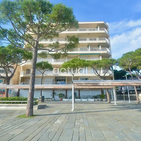 Apartment Catalunya F-2 *