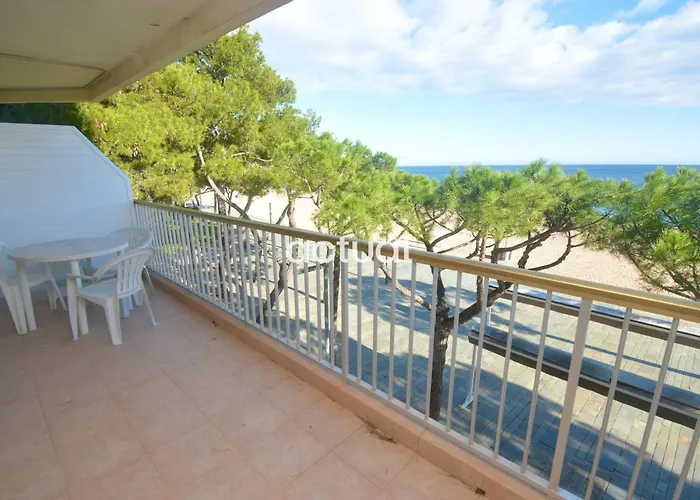 Апартаменти Catalunya F-2 *